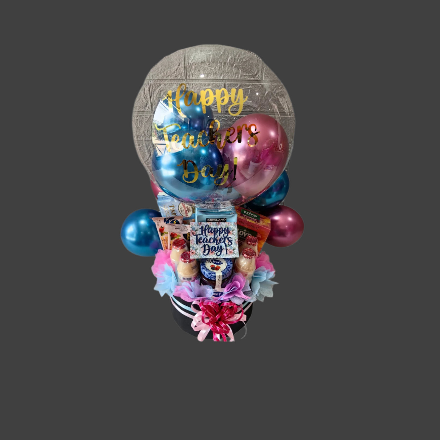 Treat basket with balloons