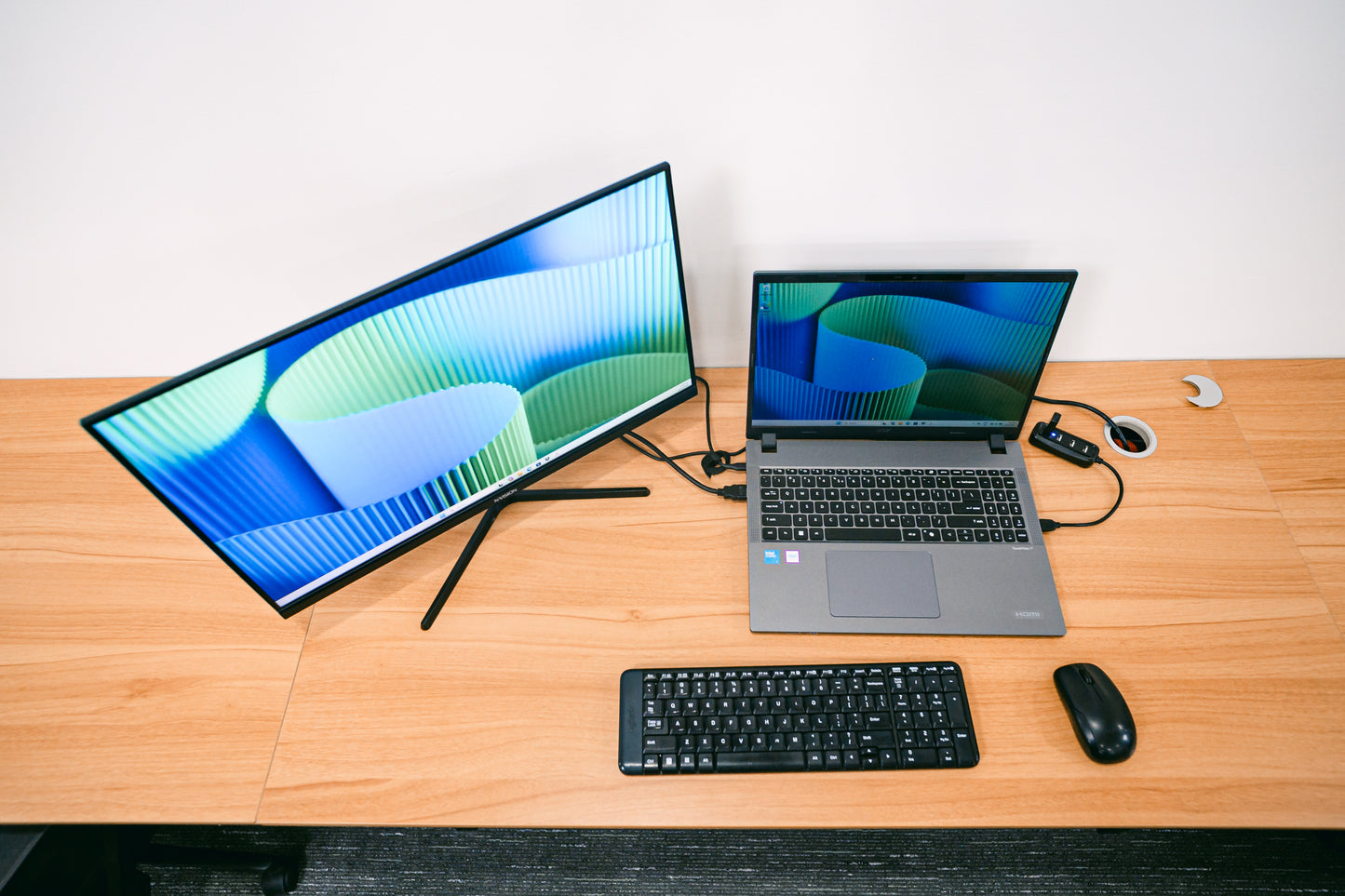 Secondhand Performance Laptop Bundle #7765775