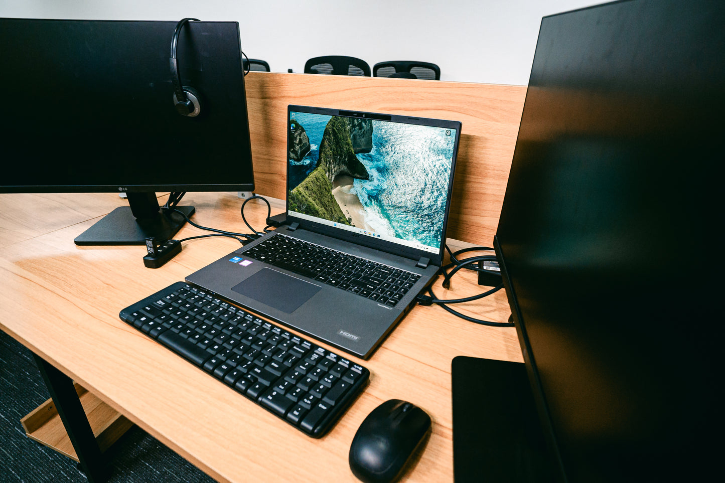 Secondhand Performance Laptop Bundle - #7727437