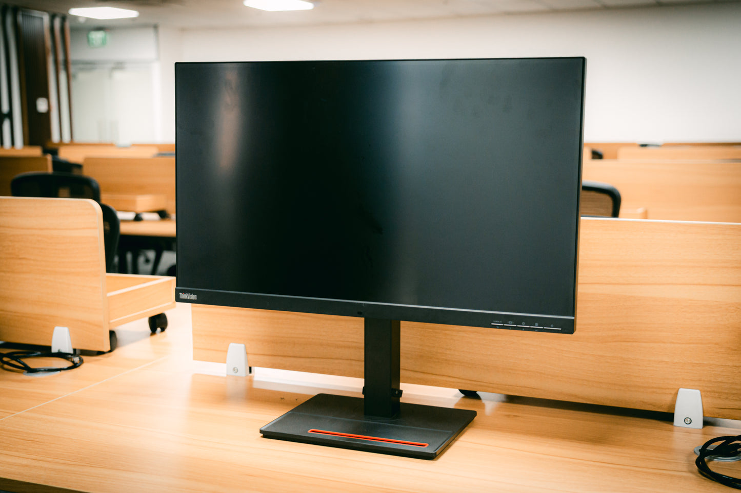 Secondhand High Quality Monitor #7577388